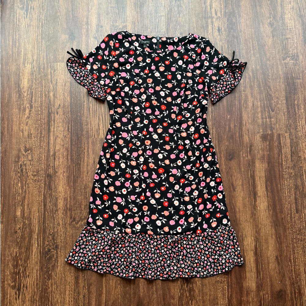 Talbots Women’s Black Floral Jewel Neck Shift Dress Whimsy Cottagecore - Size 2P